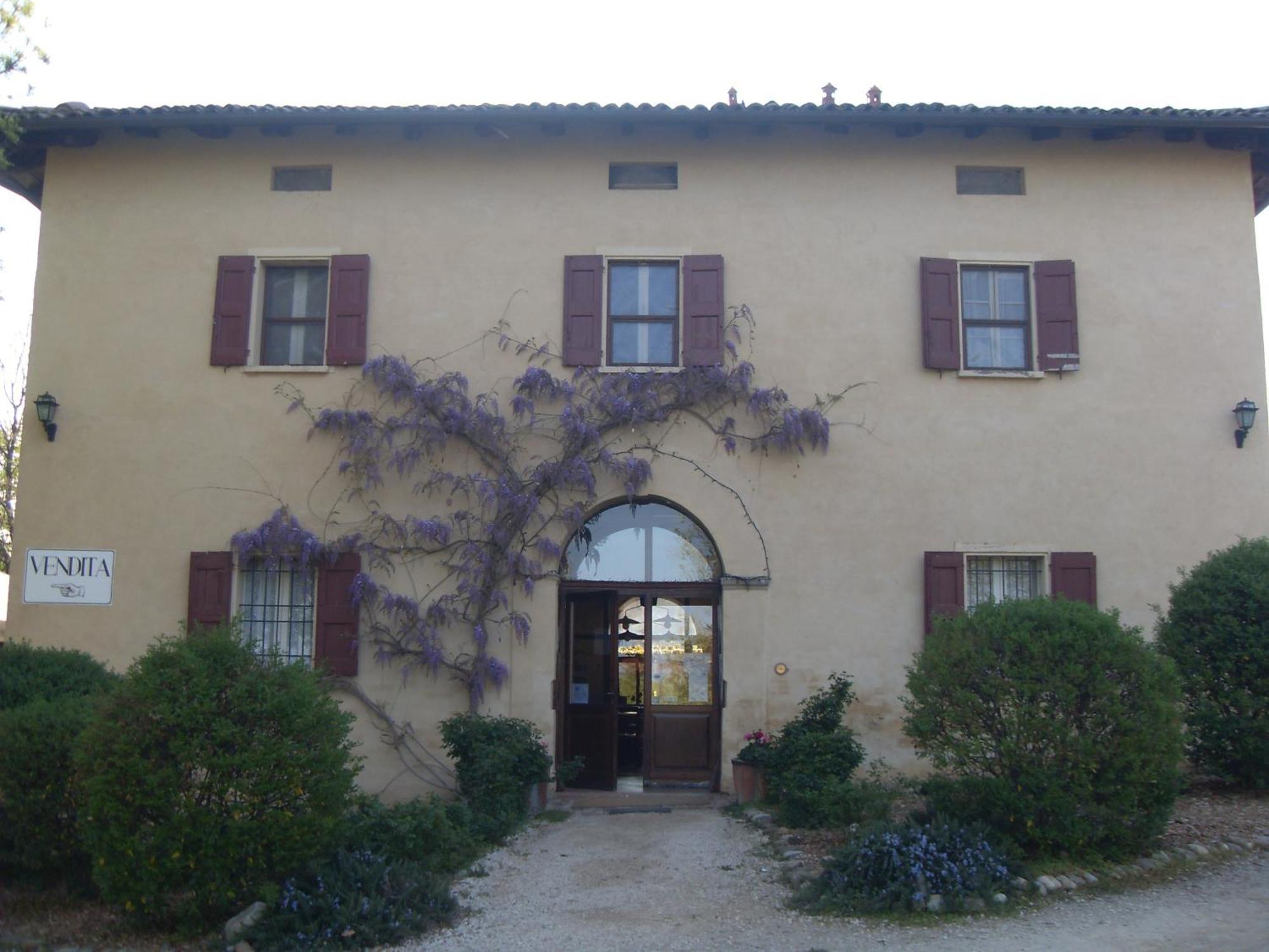Agriturismo Montevecchio Isolani Monte San Pietro Экстерьер фото